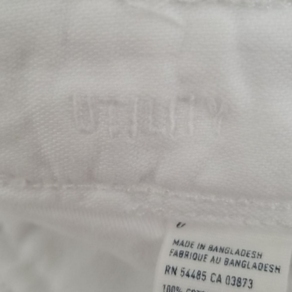 American Eagle Utility Distressed Jeans - Picture 9 of 10